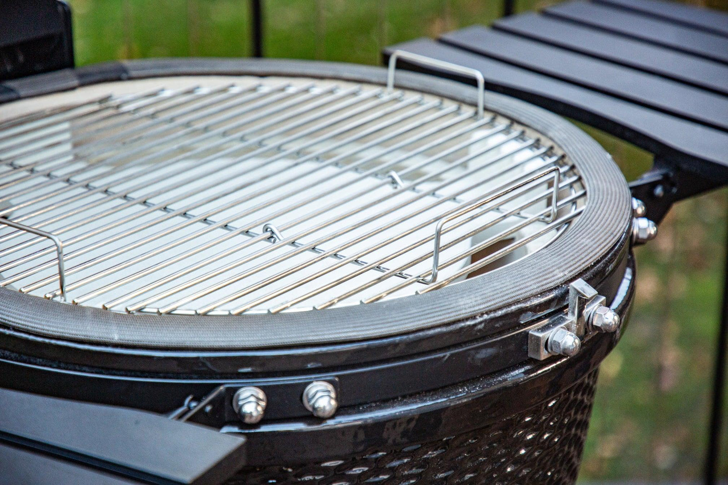 Pit Boss K24 24 (60cm) Black Ceramic Kamado BBQ with Cover